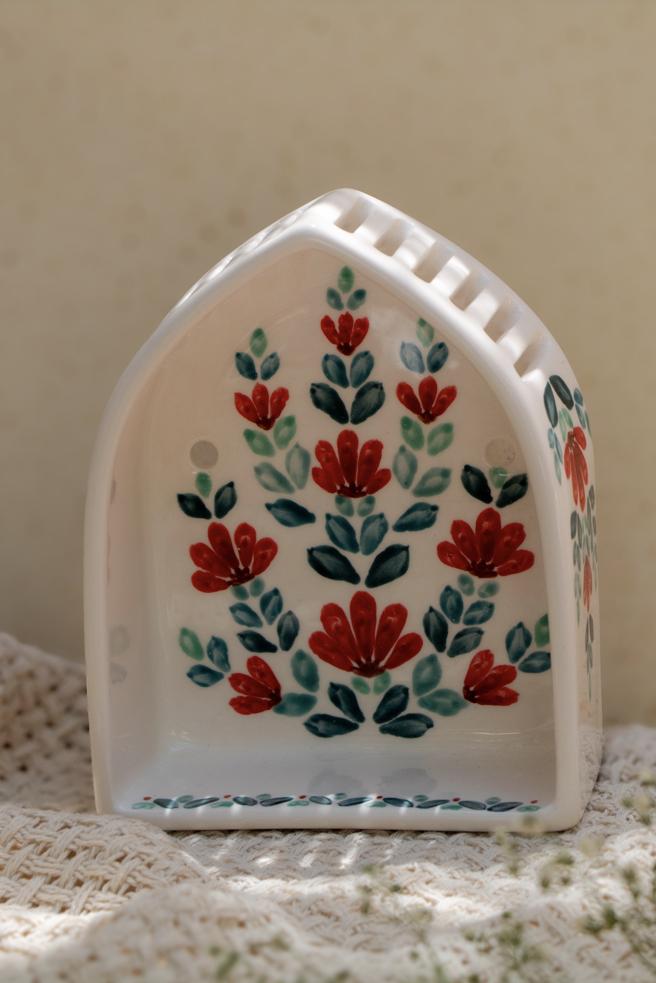 جاشمعی مشبک دیواری جناقی